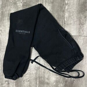 FEAR OF GOD ESSENTIALS SWEATPANTS ‘Black’